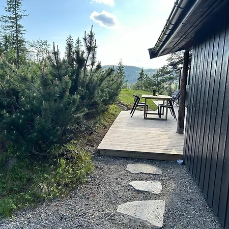 Vegglihytta - With A Tranquil Location بيت للعطل *